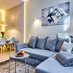 Royal Aparts Centrum - Kilinskiego 17a Przy Wyciagu, Blisko Szlakow Апартаменты *