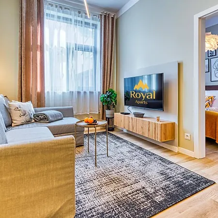 Royal Aparts Centrum - Kilinskiego 17a Przy Wyciagu, Blisko Szlakow شقة